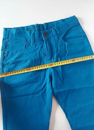 Яркие классные джинсы