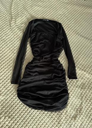 Платье черное boohoo