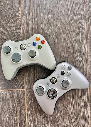 Xbox 360 з 1 тб ігор! freeboot + 2 джойстика