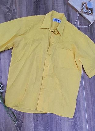 Мужская рубашка из льна на короткий рукав