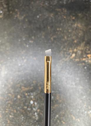 Пензлик для брів billion dollars