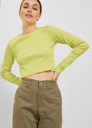 Кроп топ лонгслів жіночий в рубчик jjxx