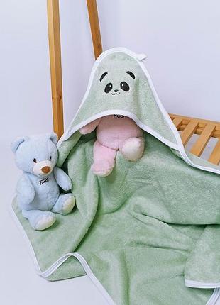 Махровий рушник з капюшоном після купання для дітей з вишивкою зелений панда махра penetka 90x80 см