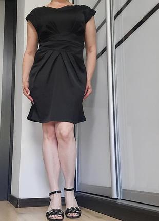 Сукня плаття атлас