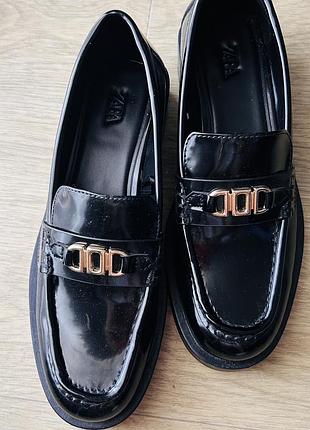 Лофери zara 35-36 розмір
