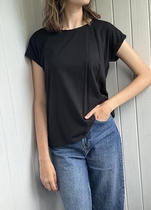 Футболка esmara, чорного кольору, розмір s-l