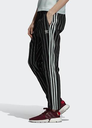 Жіночі спортивні брюки du9886 adidas