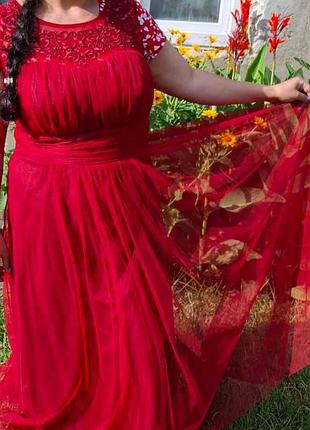 Шикарное платье