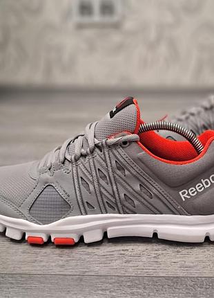 Оригінальні кросівки  reebok yourflex trainette 8.0 v72511