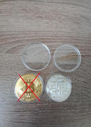 Сувенирная монета биткоин