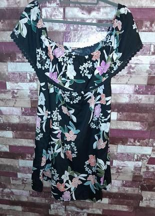 Платье на лето primark 20размер( 48eur)