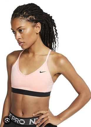 Спортивний топ nike