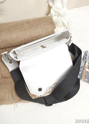 Біла кроко міні сумочка кросбоді жіноча, белая женская сумка через плечо4 фото