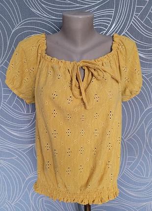 Гарна ошатна кофта прошва вишивка оверсайз