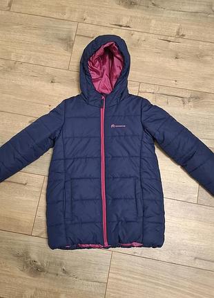 Куртка дівчинці утеплена на 7-8 років зріст до 128 см