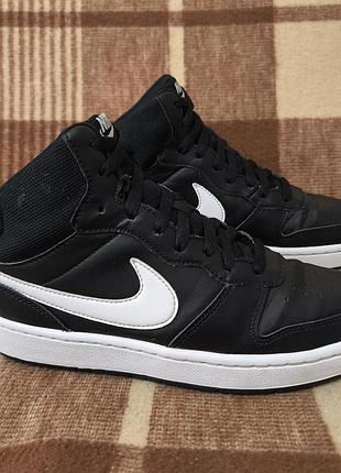 Кросівки nike