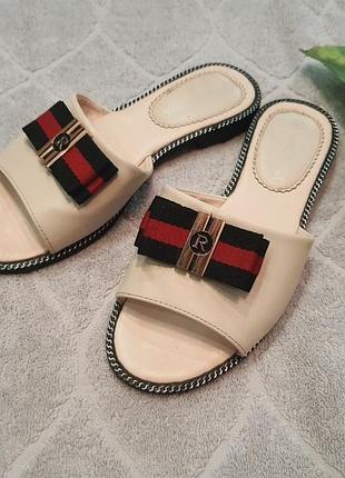 Шлепки, бежевые шлепанцы с бантом