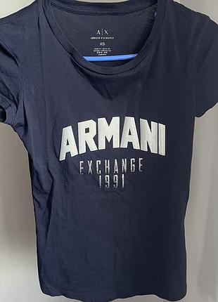 Брендова футболка