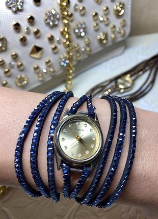 Браслеты-часы , новые, удобные