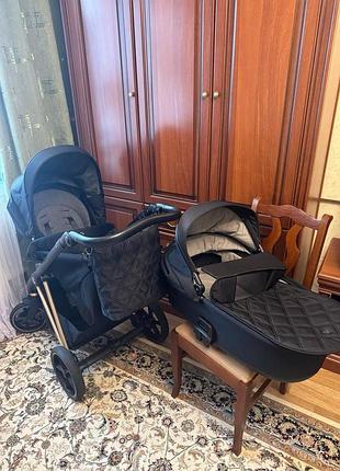 Комплект для малюка ( коляска, ліжечко, комод)