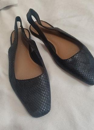 Мюллі босоніжки босоножки туфлі туфли