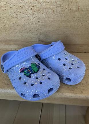 Блискучі crock для дівчинки фіолетового кольору c7 24р