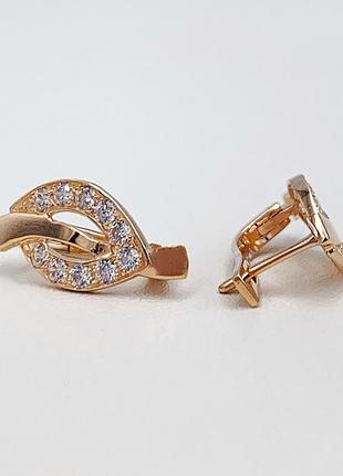 Золоті сережки овальні з фіанітами, форма листочок, 585 проба