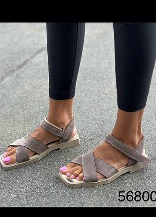 Босоножки женские натуральная замша в цвете капучино 56800