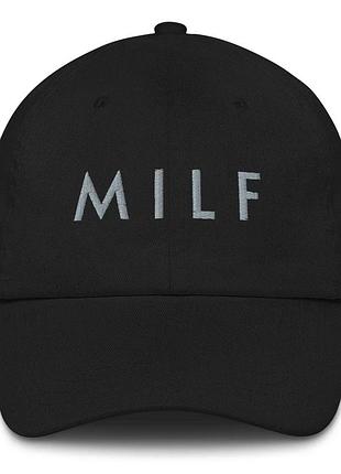 Кепка milf черная