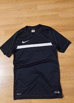 Футболка nike