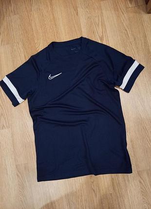 Футболка nike