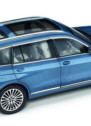 Модель коллекционная bmw х7 (g07) 1:18