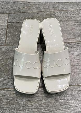 Шльопанці gucci розмір 35