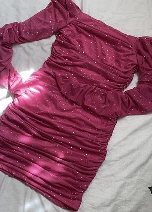 Плаття рожеве з блискітками