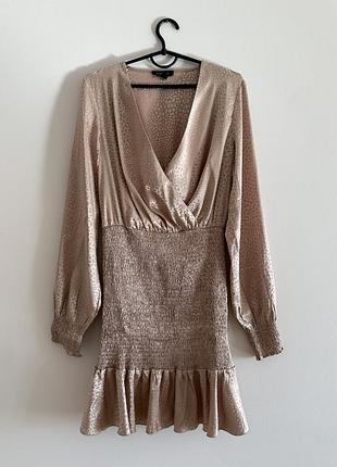 Pale pink satin jacquard leopard shirred dress" від new look