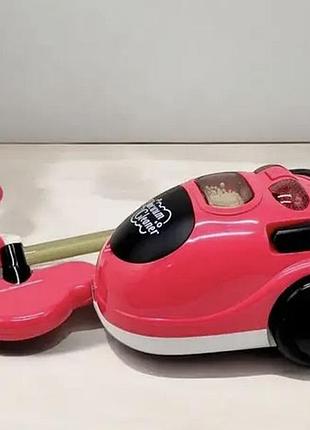 Іграшковий рожевий пилосос зі звуковими та світловими ефектами 6855a