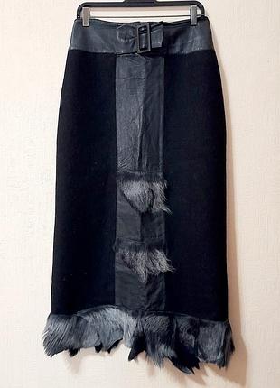 Юбка очень тёплая зимняя с натуральным мехом.