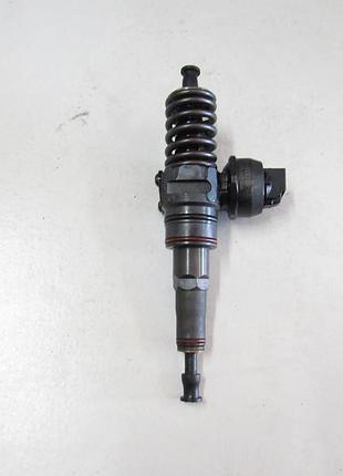 Vw audi 1.9 d насос форсунка 038130073g