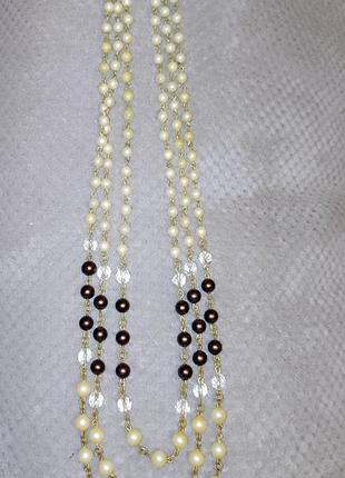 Трехслойное бело-черное ожерелье