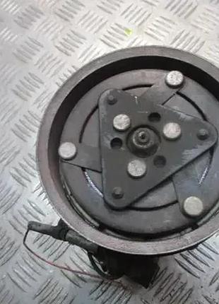 Компрессор кондиционера renault 1.5 dci 8200866436 3