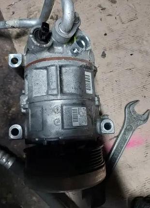 Компрессор кондиционера fiat grande punto 55194880