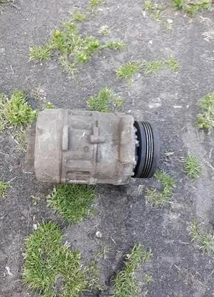 Компресор кондиціонера bmw e60