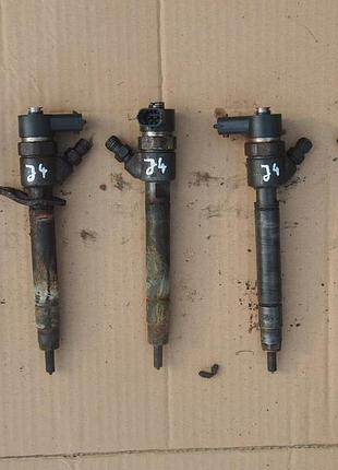 Форсунка volvo 2.4 d5 185km 0445110251 30750283