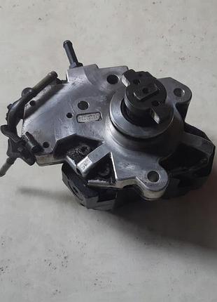 Топливный насос тнвд 0445010047 toyota yaris l 1.4 d4d б/у оригинал
