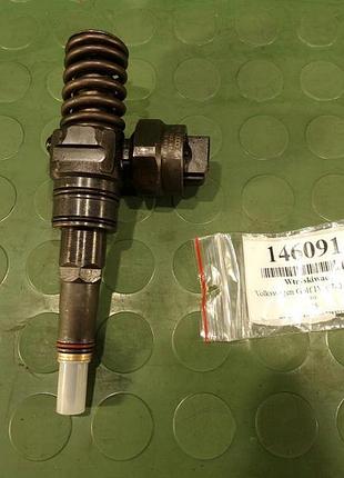 Volkswagen golf iv 1.9 tdi насос форсунка 038130073f