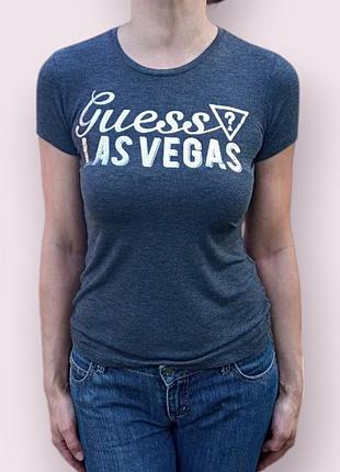 Футболка жіноча з принтом Parka guess las vegas стрази еластична сірий меланж xs s футболка стильная размер 34-36