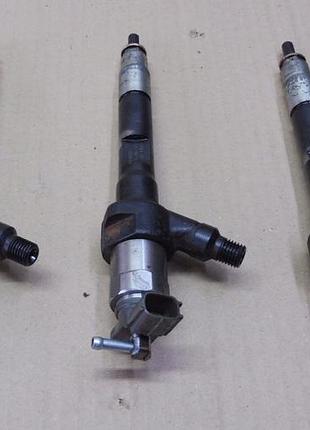 Форсунка mazda 3 2.2 citd 09-13r