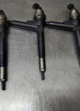 Opel 1.7 cdti форсунка 897313-8616