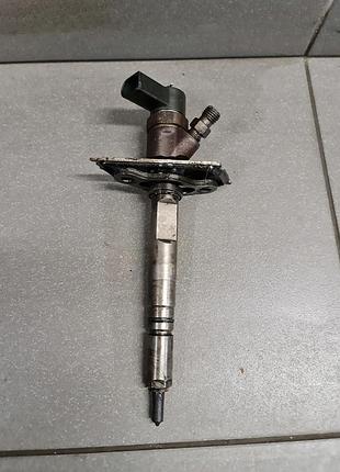 Форсунка audi a8 d2 3.3 tdi 057130276g