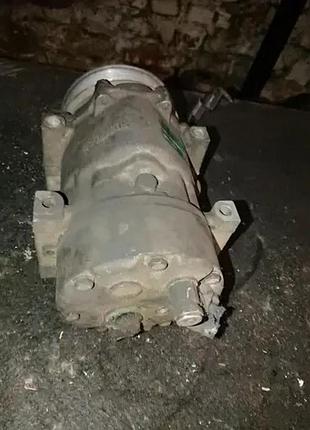 Компрессор кондиционера volvo s40